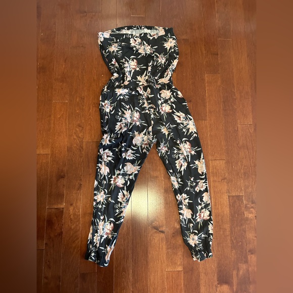 Strapless floral jumpsuit - Picture 6 of 6